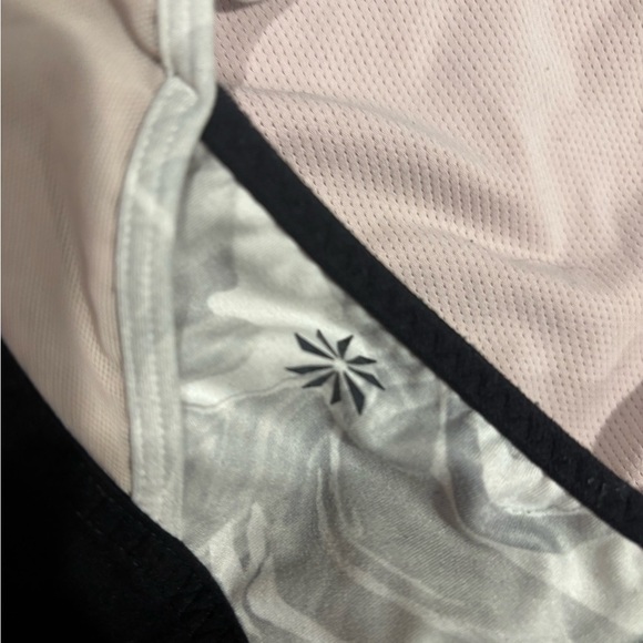 Marble Print Sports Bra - Picture 6 of 9